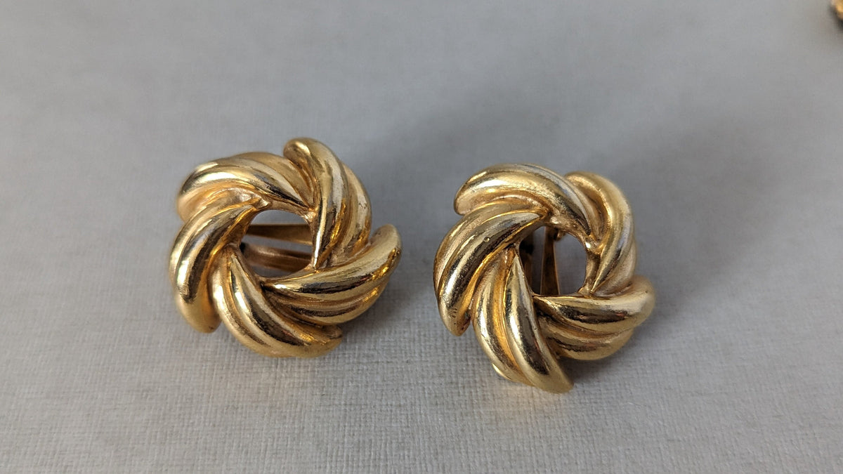 Vintage gold Tone Clip On Knot Design Earrings