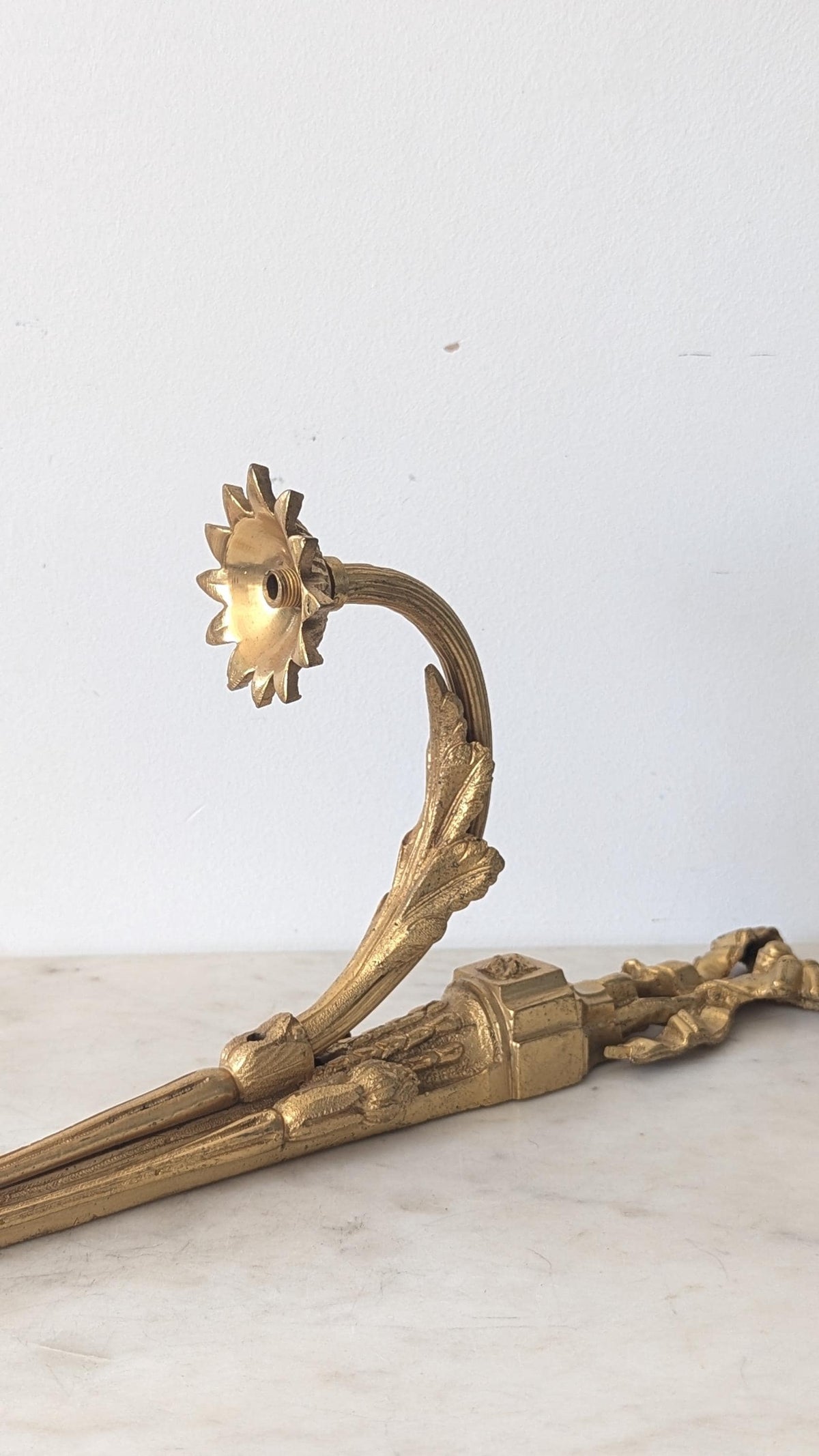 French Antique Gilded Brass Ribbon Wall Light
