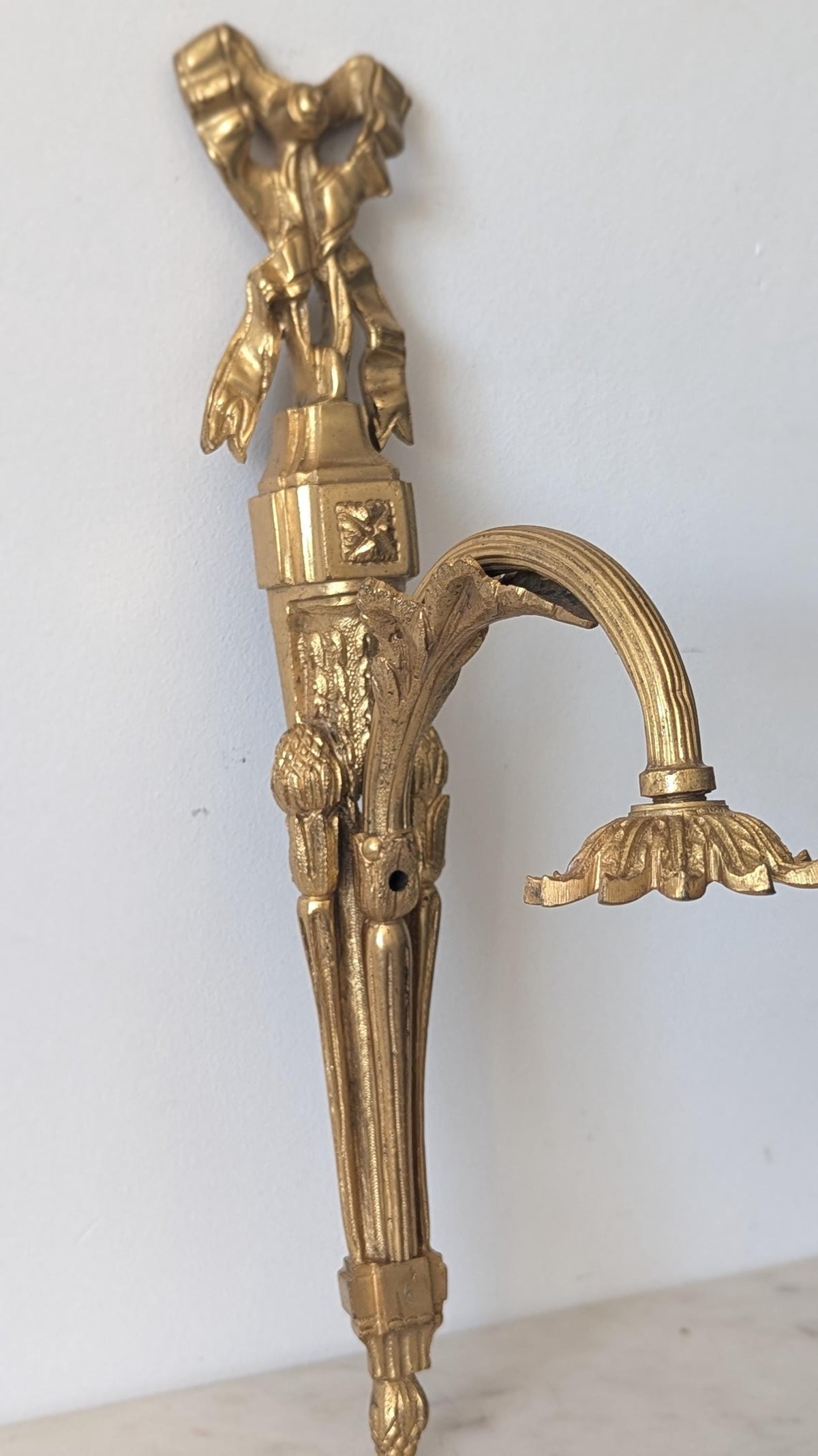 French Antique Gilded Brass Ribbon Wall Light